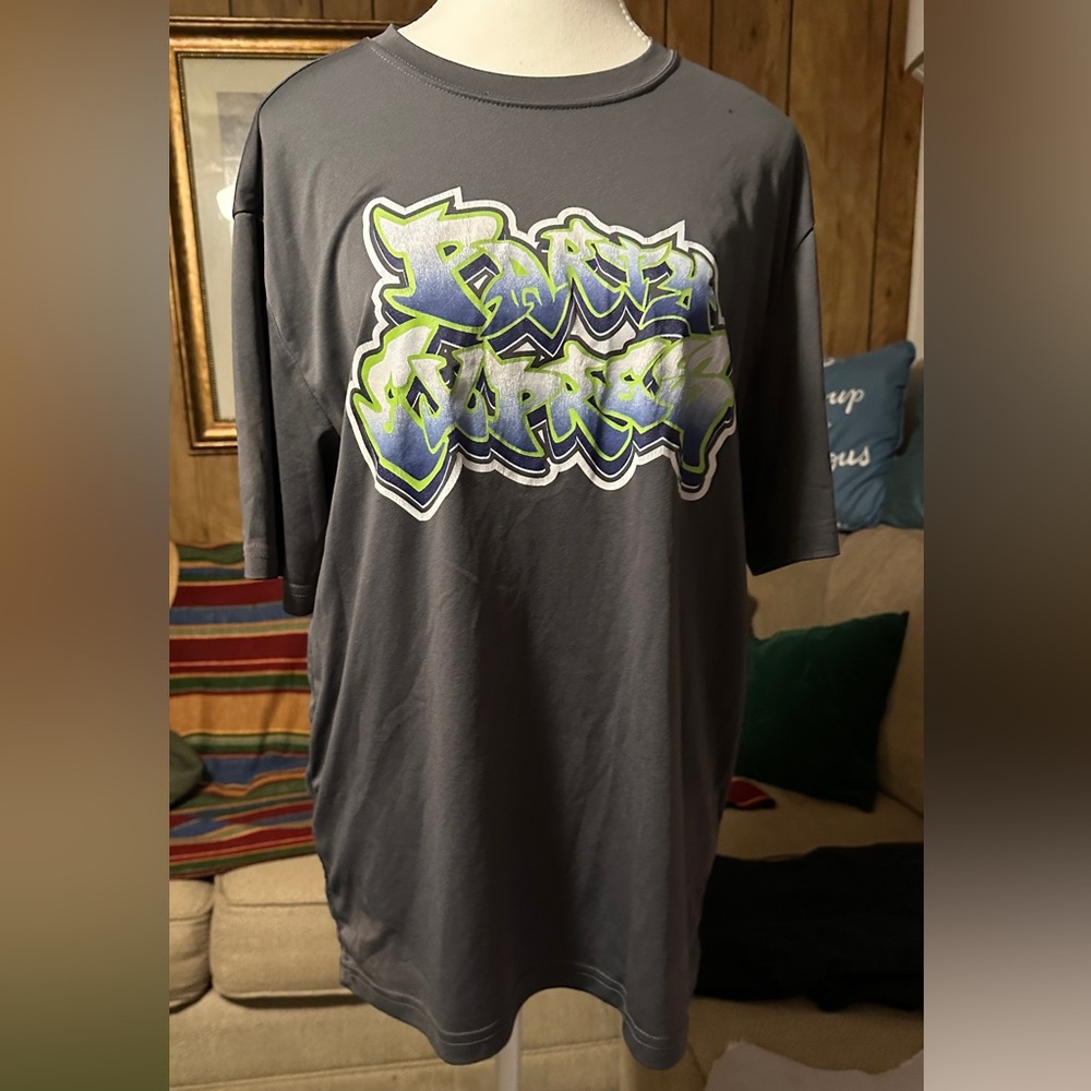 “Party Express #7” Earth Uprise Graphic T-Shirt - Gray